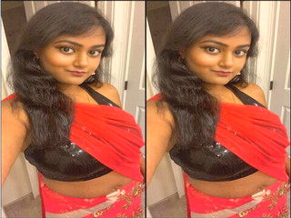 Desi Bhabhi Shows Her Nude Body part 1