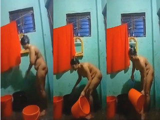 Desi Bhabhi Bathing Capture Hideen Cam