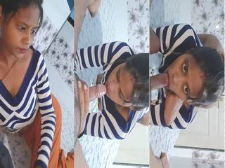 Sexy Priya Bhabhi Sucking Dick