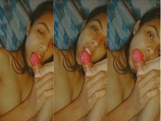 Sexy Desi Girl Blowjob