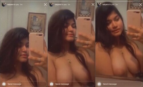 Sexy Desi girl Record Boobs Selfie