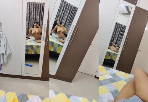 Cute Desi Girl Record Nude Selfie