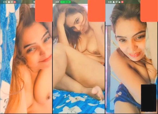 Sexy Desi Girl Shows Nude Body